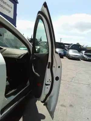 Véhicule à la ferraille ford focus iii 1.5 d 120cv de l'année 2012 alimenté m1da