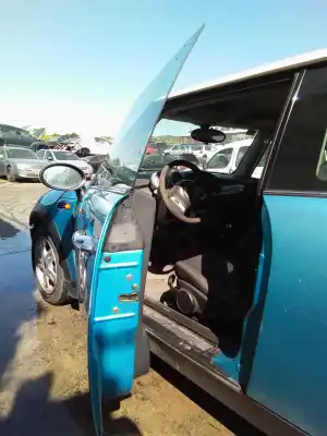 Scrapping Vehicle bmw mini (r50,r53) one of the year 2005 powered w10b16a