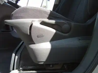 Véhicule à la ferraille renault scénic ii (jm0/1_) 1.6 16v (jm1r) de l'année 2007 alimenté k4m766 Véhicule à la ferraille renault scénic ii (jm0/1_) 1.6 16v (jm1r) de l'année 2007 alimenté k4m766