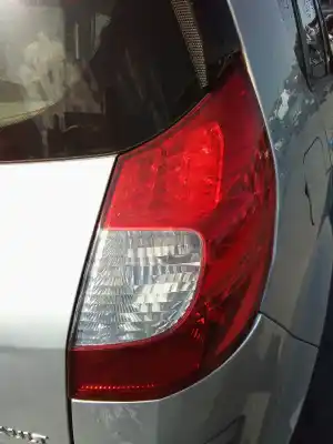 Véhicule à la ferraille renault scénic ii (jm0/1_) 1.6 16v (jm1r) de l'année 2007 alimenté k4m766 Véhicule à la ferraille renault scénic ii (jm0/1_) 1.6 16v (jm1r) de l'année 2007 alimenté k4m766