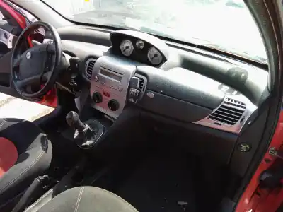 Scrapping Vehicle lancia ypsilon (101) 1.3 16v multijet argento of the year 2006 powered 188a9000