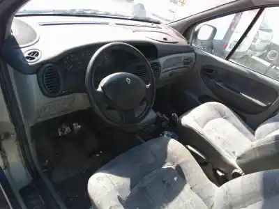 Scrapping Vehicle renault scenic rx4 (ja0) 1.9 dci diesel cat of the year 2000 powered f9q740