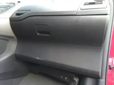 Veículo de Sucata toyota auris (_e15_) 1.4 d-4d (nde150_) do ano 2008 alimentado 1nd