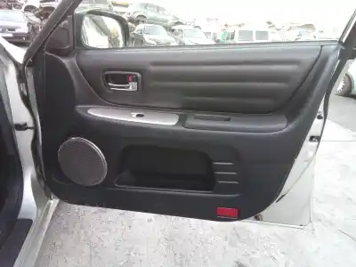 Veicolo di demolizione toyota lexus is 200 (gxe10) 2.0 cat dell'anno 2005 alimentato 1gfe