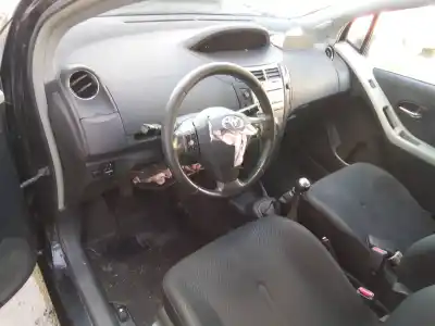 Veículo de Sucata toyota yaris 1.3 16v cat do ano 2009 alimentado 1nrfe