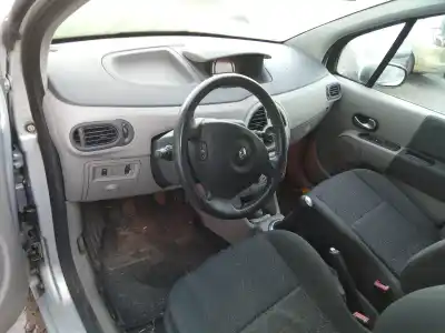 Scrapping Vehicle renault modus 1.4 16v of the year 2005 powered k4j770