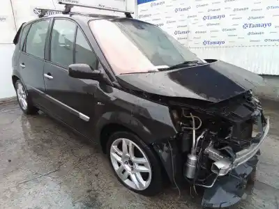 Scrapping Vehicle renault scenic ii 1.9 dci diesel of the year 2005 powered f9q812