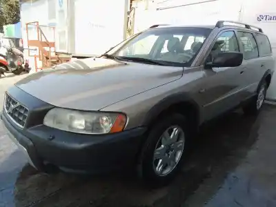 Veicolo di demolizione volvo xc70 2.4 diesel cat dell'anno 2005 alimentato d5244t