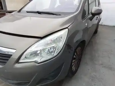 Veicolo di demolizione opel meriva b 1.7 16v cdti dell'anno 2013 alimentato a17dts