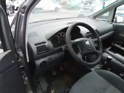 Veículo de Sucata seat alhambra (7v8, 7v9) 1.9 tdi do ano 2004 alimentado asz