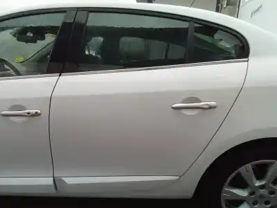 Veículo de Sucata renault                                            fluence                                                                                                                                                                                                                                                    1.5 dci diesel fap                                                                                                                                                                                                                                         do ano 2010 alimentado k9k832