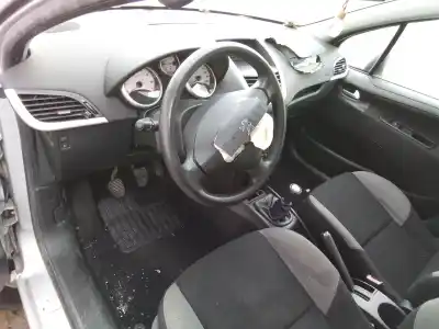 Véhicule à la ferraille peugeot 207/207+ (wa_, wc_) 1.4 16v de l'année 2007 alimenté kfu