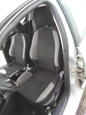 Véhicule à la ferraille peugeot 207/207+ (wa_, wc_) 1.4 16v de l'année 2007 alimenté kfu