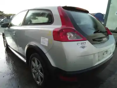 Veículo de Sucata volvo c30 (533) 2.0 d do ano 2006 alimentado d4204t