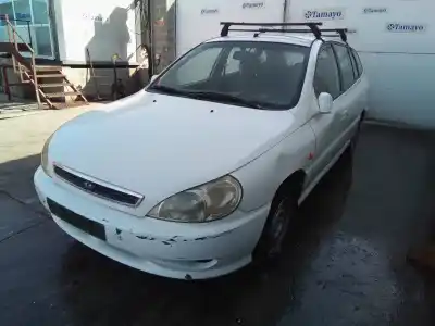 Sloopvoertuig kia rio 1.5 cat van het jaar 2001 aangedreven a5d