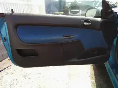 Véhicule à la ferraille peugeot 206 berlina 1.6 16v cat de l'année 2001 alimenté nfutu5jp4