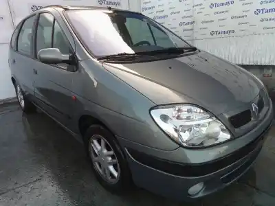 Здавання транспортного засобу RENAULT SCENIC (JA..) 2.0 16V CAT (F4R) року 1999 потужний F4R740