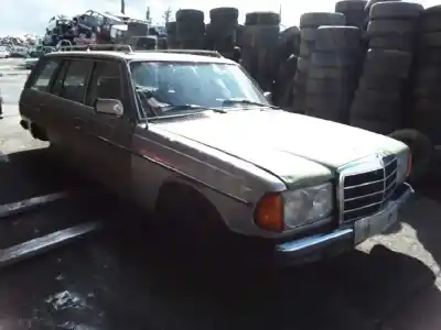Sloopvoertuig MERCEDES-BENZ 300 3.0 van het jaar 1985 aangedreven 