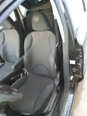 Veicolo di demolizione nissan note (e11e) 1.6 16v cat dell'anno 2006 alimentato hr16de