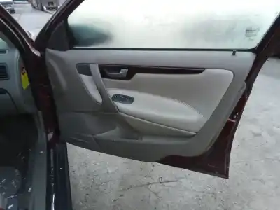 Scrapping Vehicle volvo s60 berlina 2.4 (125kw) of the year 2001 powered b5244s