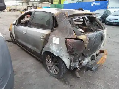 Veículo de Sucata volkswagen polo (6r1) 1.4 tdi do ano 2014 alimentado cus