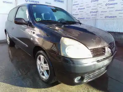 Veicolo di demolizione RENAULT CLIO II FASE II (B/CB0) 1.2 dell'anno 2003 alimentato D4F712