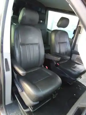 Scrapping Vehicle volkswagen t5 transporter (7e) 2.0 tdi cat (cfca) of the year 2012 powered cfca