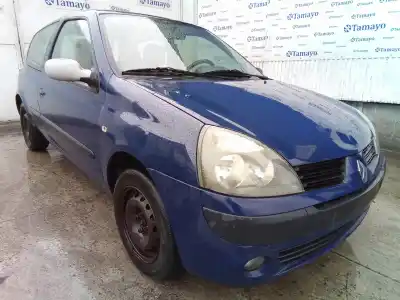 Veicolo di demolizione RENAULT CLIO II FASE II (B/CB0) 1.2 dell'anno 2005 alimentato D4F722