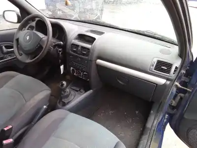 Утилизация автомобиля renault clio ii fase ii (b/cb0) 1.2 16v года 2005 питание d4f722