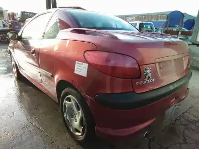 Veículo de Sucata peugeot 206 cc cc do ano 2001 alimentado nfu