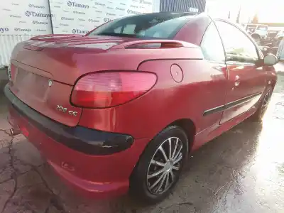 Veículo de Sucata peugeot 206 cc cc do ano 2001 alimentado nfu