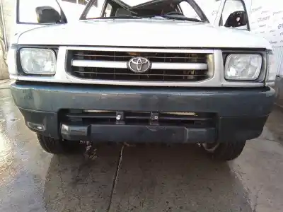 Veicolo di demolizione toyota hilux doble cabina 2.4 d turbo dell'anno 1999 alimentato 2lt