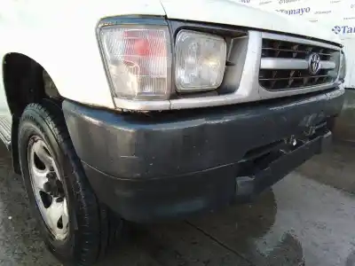 Veicolo di demolizione toyota hilux doble cabina 2.4 d turbo dell'anno 1999 alimentato 2lt