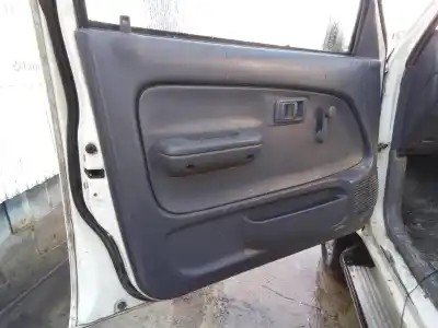 Veicolo di demolizione toyota hilux doble cabina 2.4 d turbo dell'anno 1999 alimentato 2lt