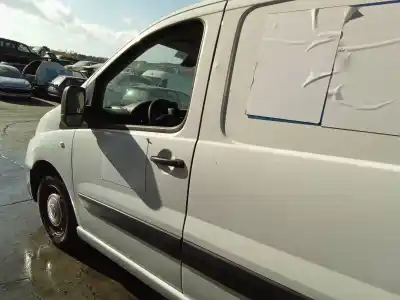 Veículo de Sucata fiat scudo combi (272) 1.6 jtdm cat do ano 2015 alimentado 9h07