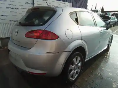 Veículo de Sucata seat leon (1p1) 1.9 tdi do ano 2007 alimentado bxe