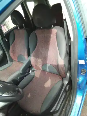 Veículo de Sucata nissan note (e11e) acenta do ano 2010 alimentado cr14de