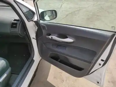 Veicolo di demolizione toyota auris (_e15_) 1.4 d-4d (nde150_) dell'anno 2011 alimentato 1ndtv