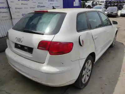 Sloopvoertuig audi a3 sportback (8p) 2.0 tdi ambiente van het jaar 2004 aangedreven bkd