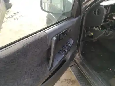 Scrapping Vehicle opel frontera b 2.2 16v dti of the year 2000 powered x22dth