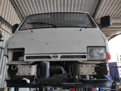 Veicolo di demolizione nissan trade 2.8 dell'anno 1989 alimentato a428