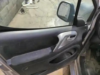 Veículo de Sucata peugeot partner tepee 1.6 bluehdi 120 do ano 2016 alimentado bh01