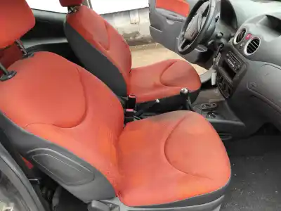 Veicolo di demolizione citroen c2 (jm_) 1.4 dell'anno 2006 alimentato kfvtu3jp