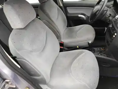 Veicolo di demolizione citroen c3 1.4 hdi (68 cv) 1.4 hdi dell'anno 2004 alimentato 8hx