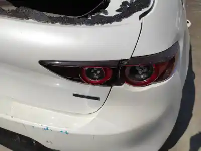Veículo de Sucata mazda 3 berlina (bp) * do ano 2019 alimentado pe