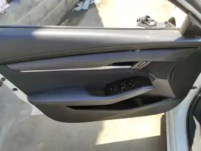 Veículo de Sucata mazda 3 berlina (bp) * do ano 2019 alimentado pe