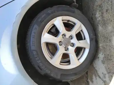 Veículo de Sucata audi a4 b8 avant (8k5) 2.0 tdi quattro do ano 2008 alimentado caga