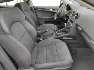 Veículo de Sucata audi a3 sportback (8p) 2.0 tdi ambiente do ano 2008 alimentado bkd