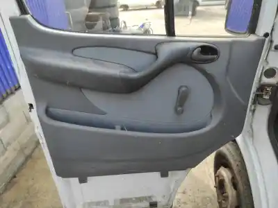 Hurda Aracı mercedes-benz sprinter chasis-cabina 411cdi yılın 2002 güçlü 611981