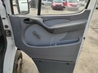 Hurda Aracı mercedes-benz sprinter chasis-cabina 411cdi yılın 2002 güçlü 611981